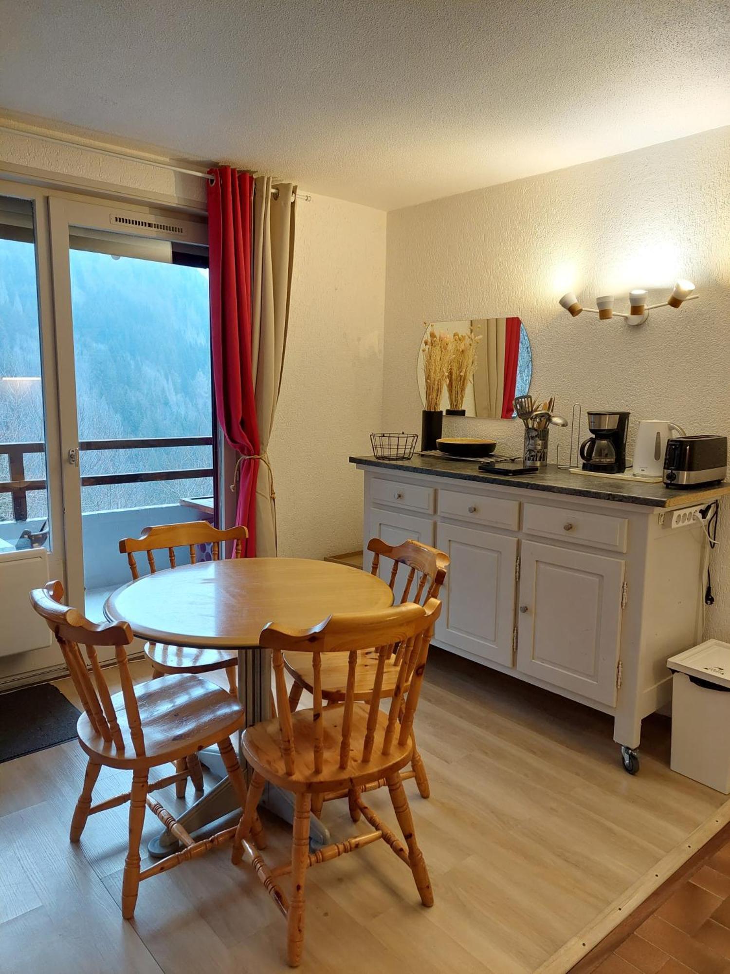 Appartement Calme Et Apaisant Saint-Jean-dʼAulps 외부 사진